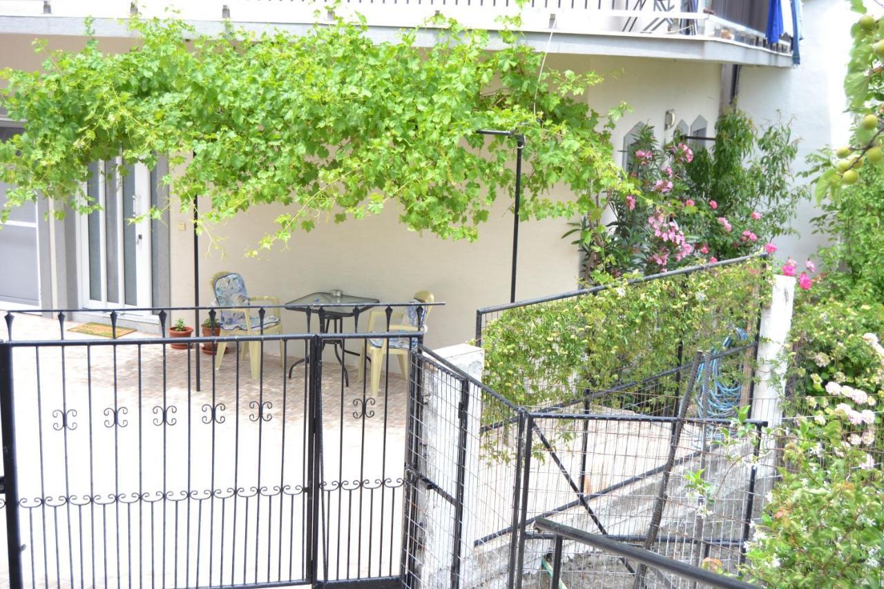 Ferienwohnung Lazatka Flat In Capital Chora Samothráki Exterior foto